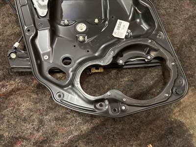 Volkswagen Passat B6 Jobb első Ablakemelő Szerkezet 20589 3c01837756k