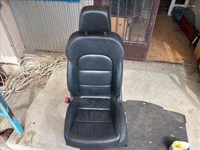  SKODA SUPERB II (3T4) Bal első Ülés