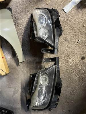 BMW E91 Jobb első facelift xenon lámpa 