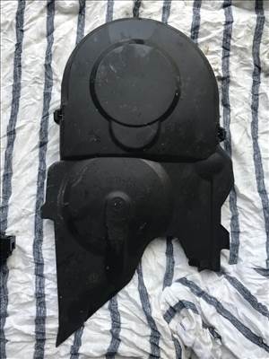 Volkswagen Jetta V 1.9PD BLS felső vezérlés burkolat 045109107F