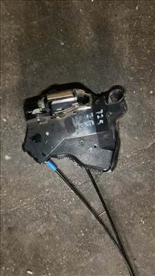 Toyota Avensis (T250) Jobb első központizár