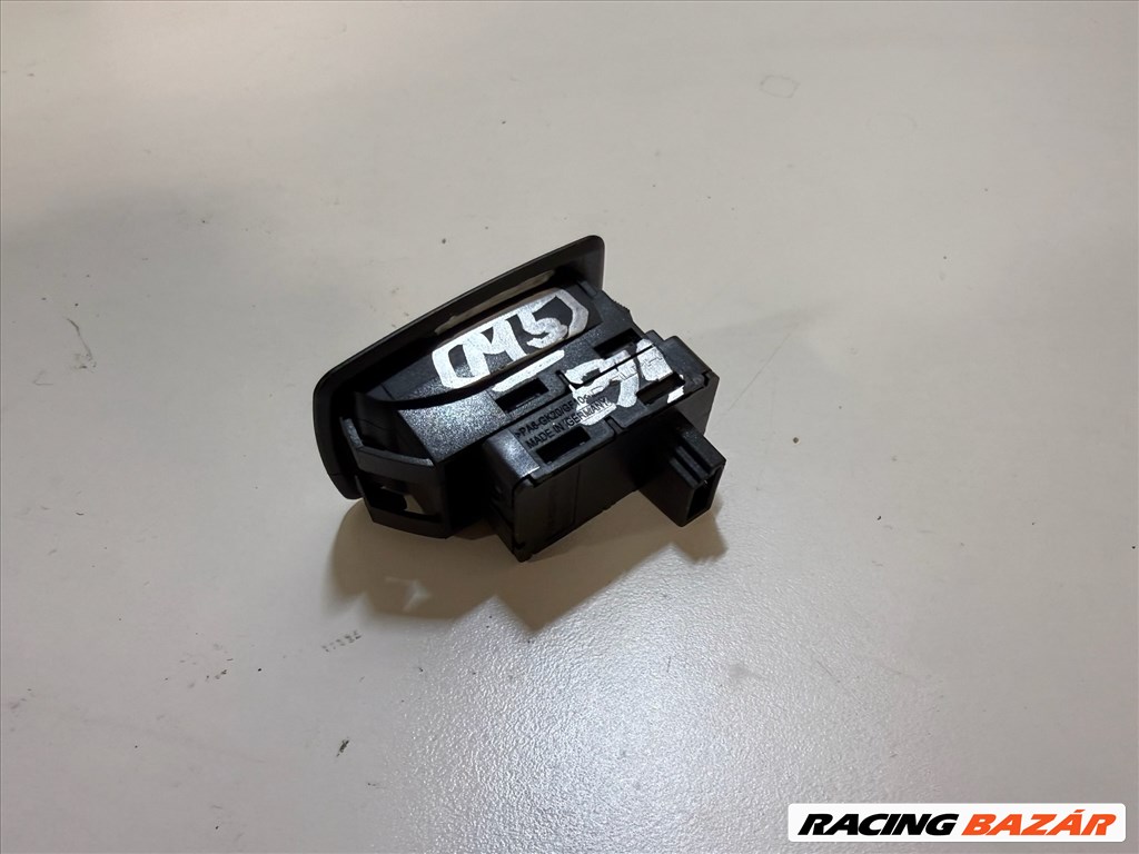 BMW E70, E71, E87, E89, E90, E91, E92, E93 ablakemelő kapcsoló 61316945874 61316935534 3. kép