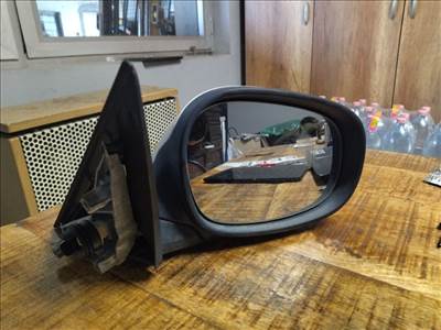 BMW E90 facelift 2008-2011 jobb oldali visszapillantó. 5 lábas a csatlakozó