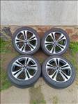  5x114.3 lyukosztású 17" Kia  (gyári felni) alufelni, rajta 225/45 használt Hankook nyári gumi  