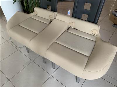 BMW 3-as sorozat E90 ülőlap bézs szövet isofix