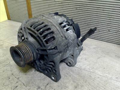 VOLKSWAGEN bora generátor.benzines