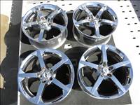 5x108, 8,5JJ 18" újszerű króm alufelni ET45 65,1mm