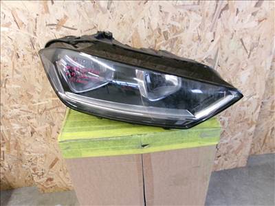 VOLKSWAGEN GOLF SPORTSVAN jobb első fényszóró 2014-2019 517941006B