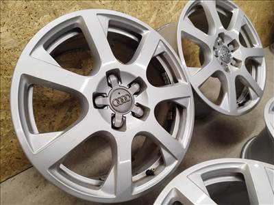 17 colos gyári Audi alufelni A4, A6, Q3, Q5 17 col 5x112