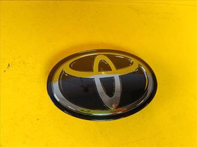 Toyota Corolla (E210) Első Embléma 5314112340