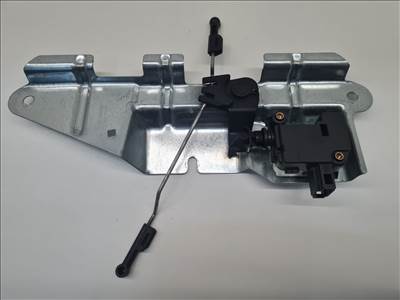 Volkswagen Bora, Volkswagen Golf IV központizár motor csomagtérajtó1J5 827 425 F (37455)