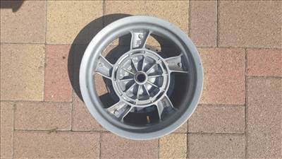 Malaguti Madison 250 hátsó felni 