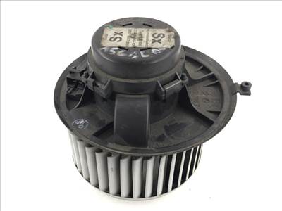 Alfa 147, 156, GT bontott fűtőmotor. 77364449
