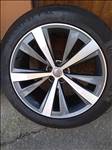 Gyári 21 collos Audi Q8 SQ8 alufelnik nyárigumikkal
