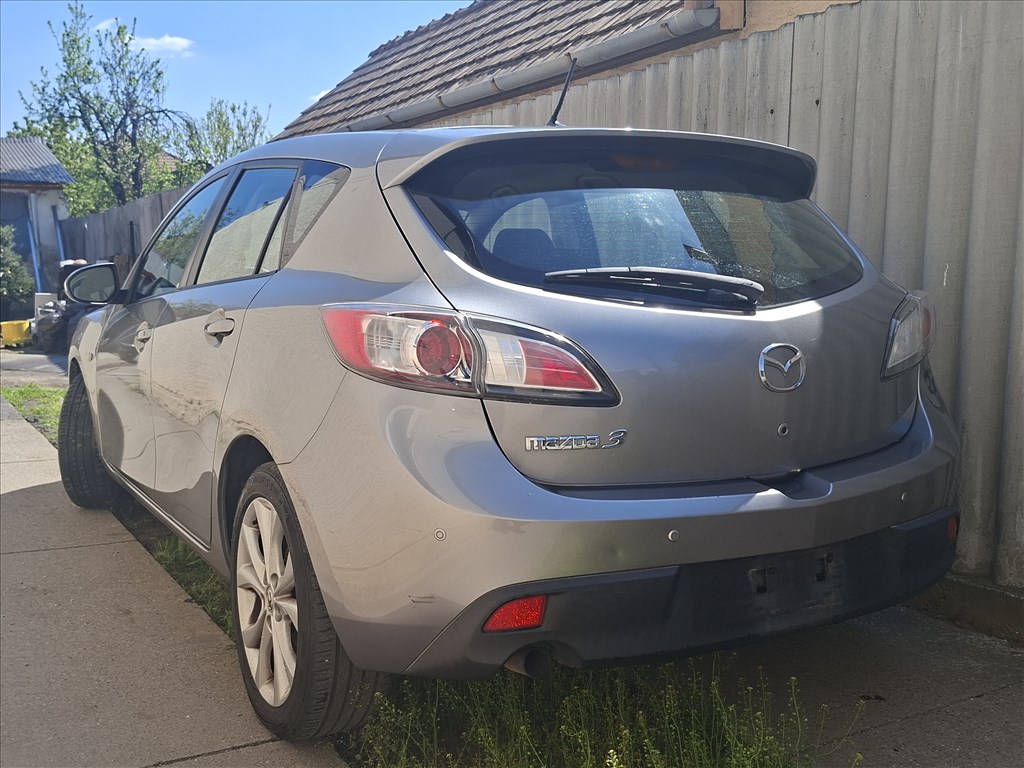 Mazda 3 (BL) bontásra egyben eladó 2. kép