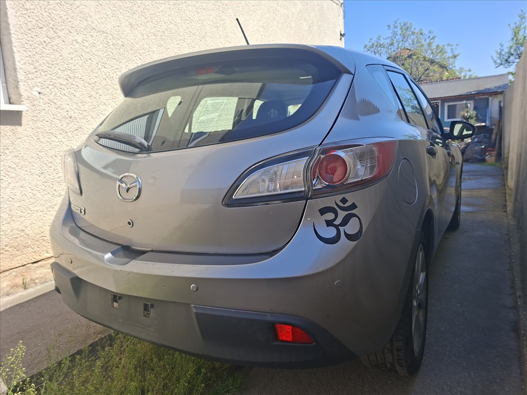 Mazda 3 (BL) bontásra egyben eladó 4. kép