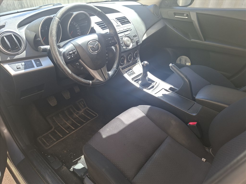 Mazda 3 (BL) bontásra egyben eladó 7. kép