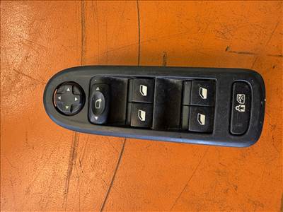 Peugeot 308 I ablakemelő gomb 