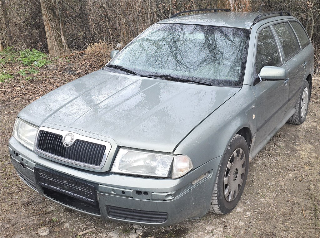 Skoda Octavia I bontott alkatrészei 1.6i BFQ 2. kép