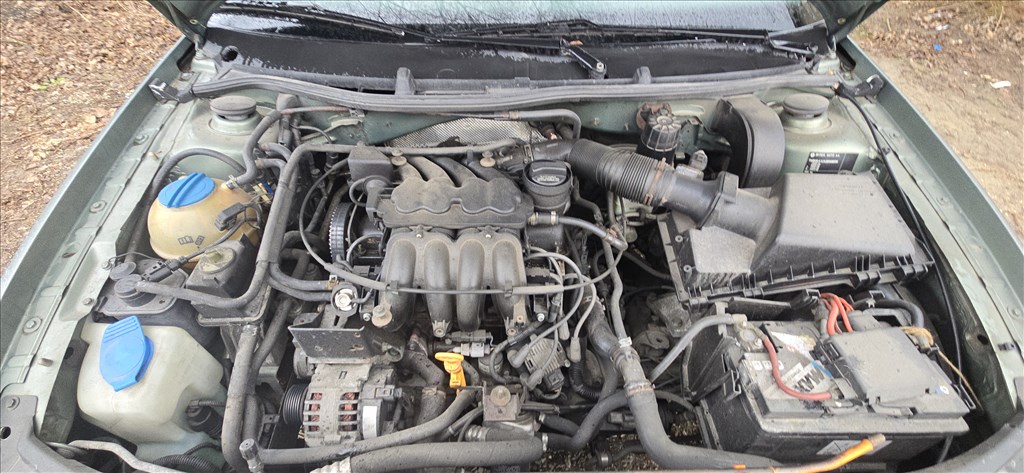 Skoda Octavia I bontott alkatrészei 1.6i BFQ 14. kép