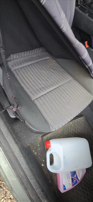 Skoda Octavia I bontott alkatrészei 1.6i BFQ 29. kép