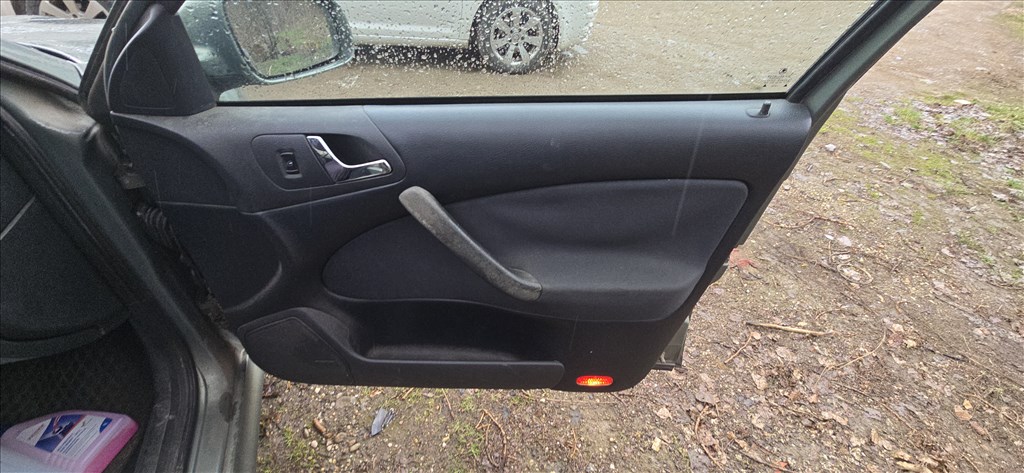 Skoda Octavia I bontott alkatrészei 1.6i BFQ 30. kép