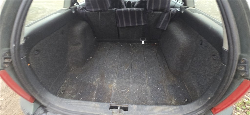 Skoda Octavia I bontott alkatrészei 1.6i BFQ 32. kép