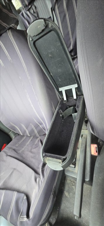 Skoda Octavia I bontott alkatrészei 1.6i BFQ 39. kép