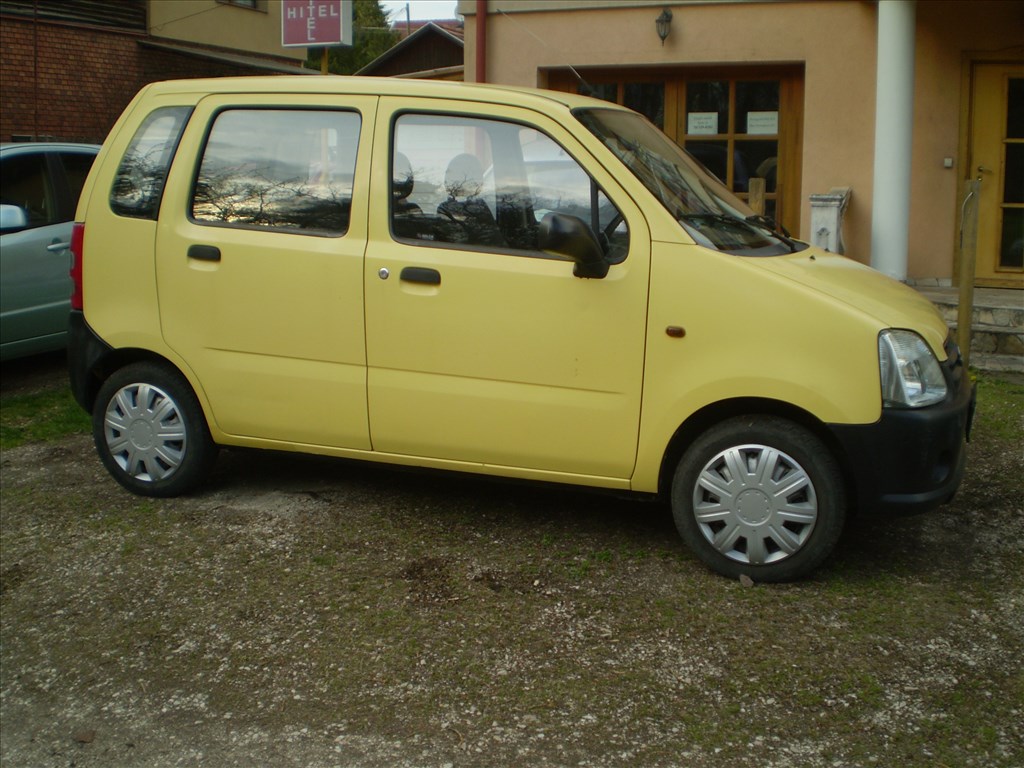 Eladó Suzuki Wagon R+ 1.0 GL Servo (5 személy) MAGYARORSZÁGI 6. kép