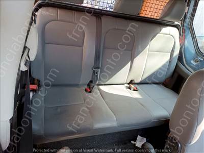 Citroën Berlingo II, Peugeot Partner II Hátsó üléssor 