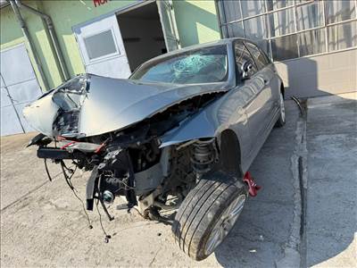 BMW 320 (E90, E91, E92, E93) bontott alkatrészei vagy egyben bontásra eladó