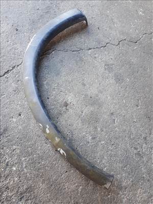 Opel Corsa B bal első sárvédő díszléc nem hibátlan