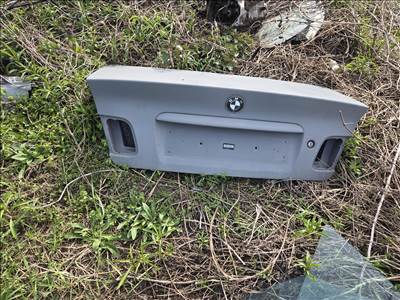 BMW 3-as sorozat E46 Csomagtérajtó