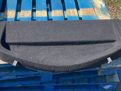  MAZDA 2 (DE) Kalaptartó