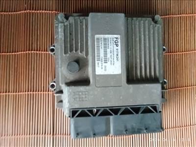 Fiat Grande Punto 1,3  16v motorvezérlő  51796241