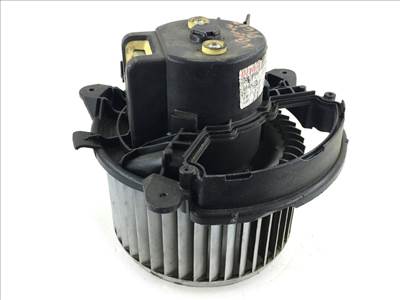 Lancia Delta, Fiat N Bravo 2008.05.12 utáni, digit klímás, bontott fűtőmotor. Vezérlő elektronika nélkül!<br /><br /> 77365027