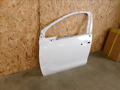 PEUGEOT 2008 bal első ajtó 2013-2019 