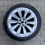 1db Tesla Model X slipstream felni, rajta 255/45 használt Michelin nyári gumival, TPMS el