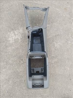 Volvo S60 középbox eladó!