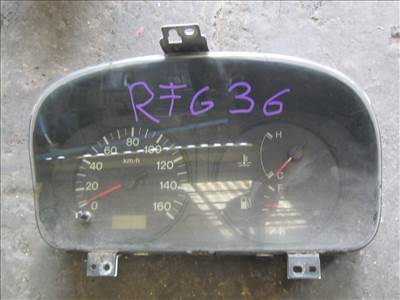 Mazda E 2200 műszeregység 