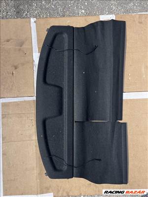 Toyota Yaris kalaptartó 