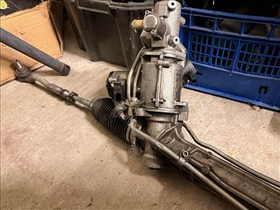 BMW X5 X6 aktív kormánymű E70 E71  32102475179 7882434261