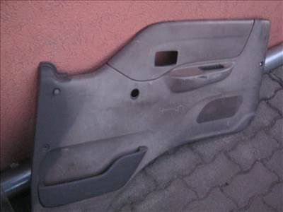 Mazda E 2200 kárpit, első ajtó 