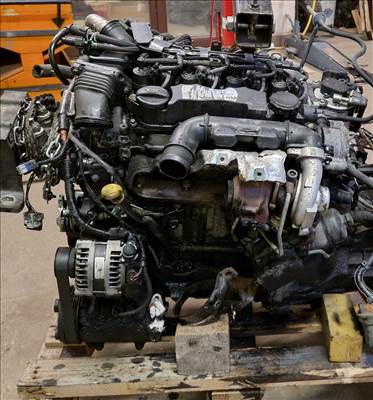 Ford Focus Mk2 1.6 TDCi fűzött blokk hengerfejjel.    Motorkód: HHDA