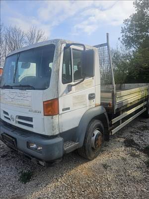 Eladó Nissan Atleon haszonjármű