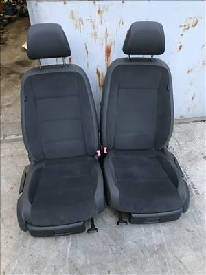 Volkswagen Jetta V ülés szett, szép állapotban (nem fűthető)