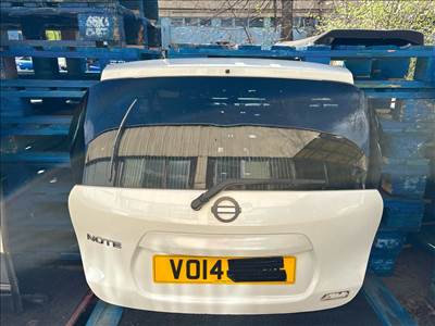 NISSAN NOTE Csomagtérajtó (Részeivel)