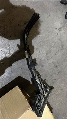 Audi Q5 jobb hátsó lökhárító tartó 8r0807454