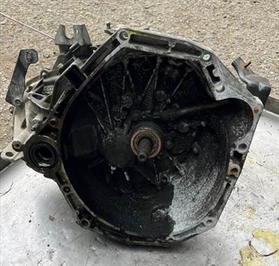 Nissan Qashqai 1.5dci sebességváltó TL4113 TL4 113 6 seb. mechanikus