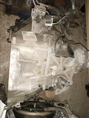 Mazda 3 (BL) 2.2 MZR-CD Manuális váltó  4r1nb